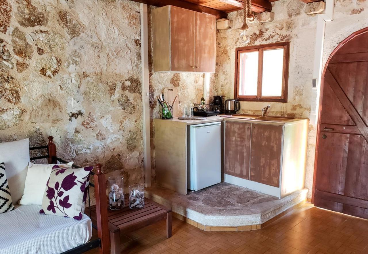 Spasmata Village Stone Maisonette Minia Екстериор снимка