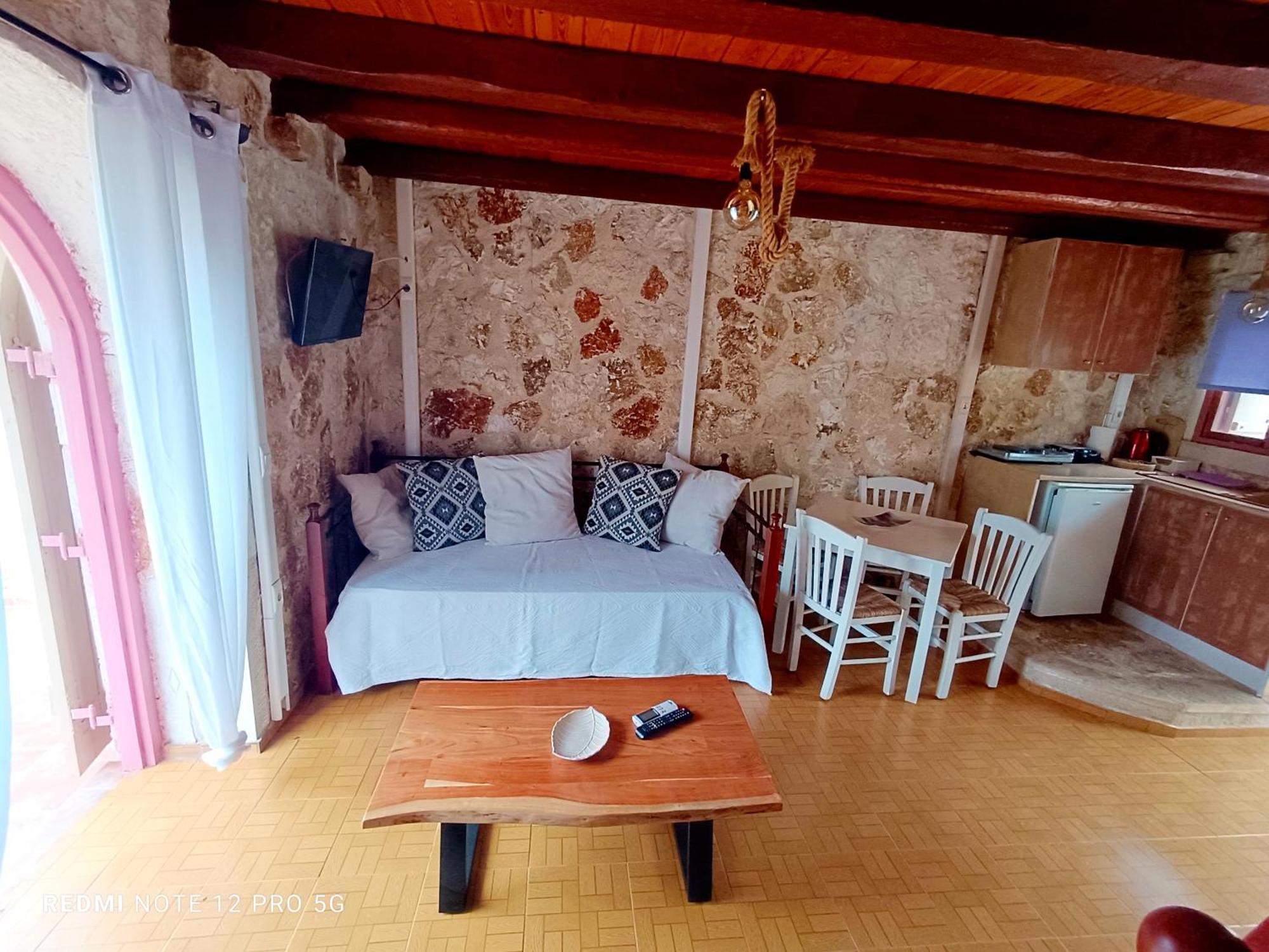 Spasmata Village Stone Maisonette Minia Екстериор снимка