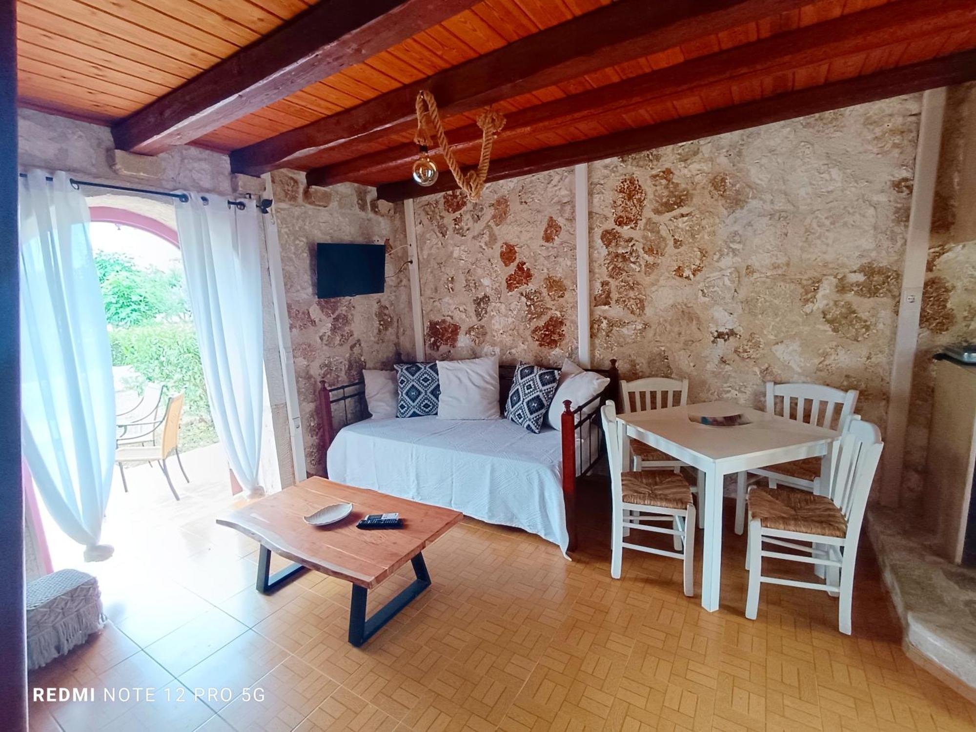 Spasmata Village Stone Maisonette Minia Екстериор снимка