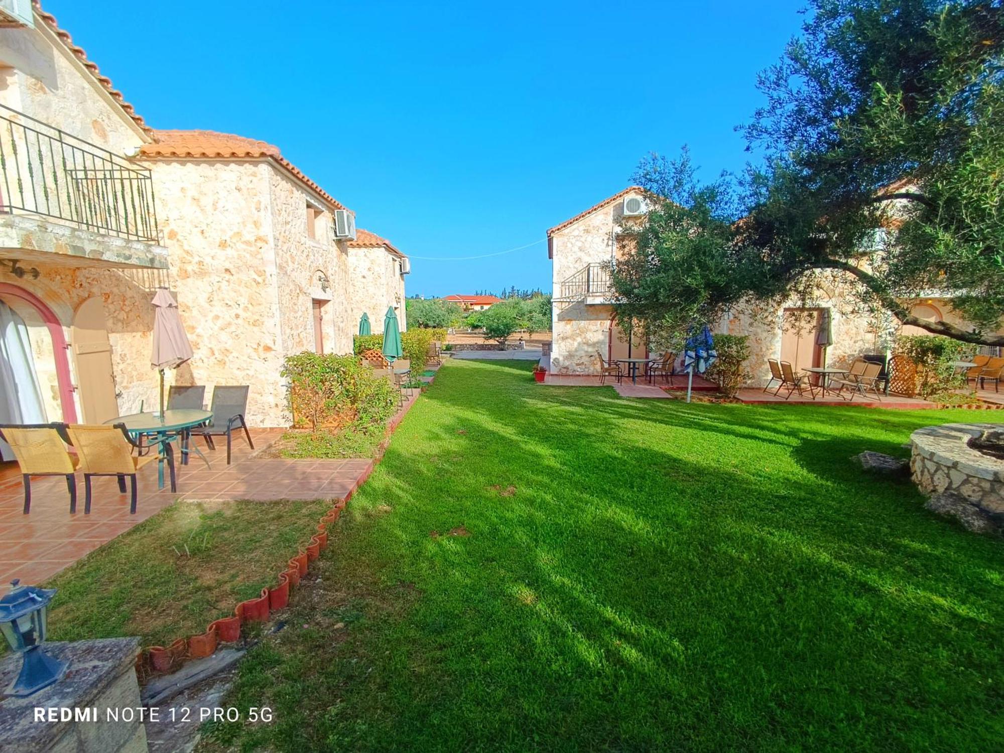 Spasmata Village Stone Maisonette Minia Екстериор снимка