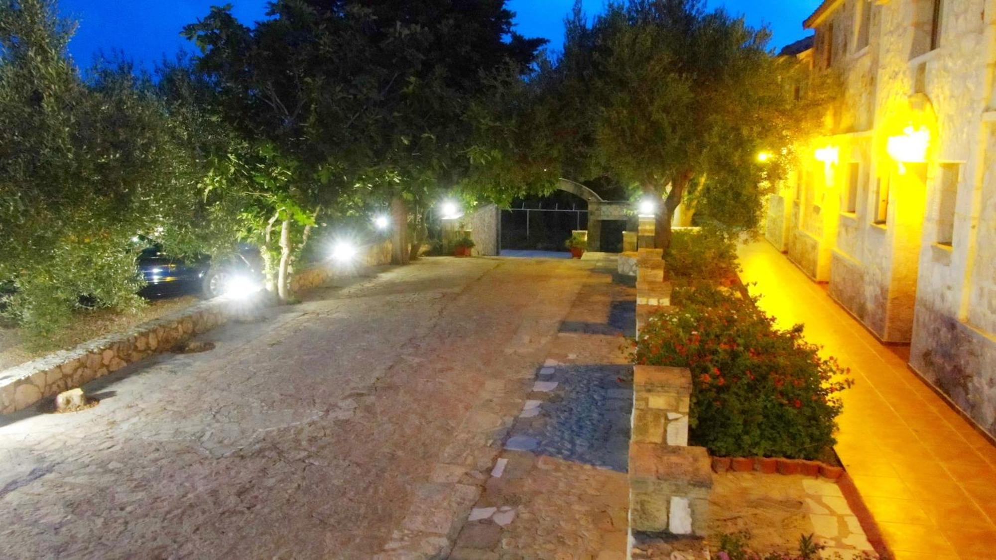 Spasmata Village Stone Maisonette Minia Екстериор снимка